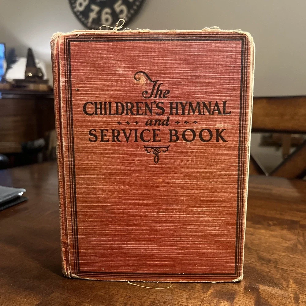 1929 - Children's Hymnal and Service Book -‎ United Lutheran Church